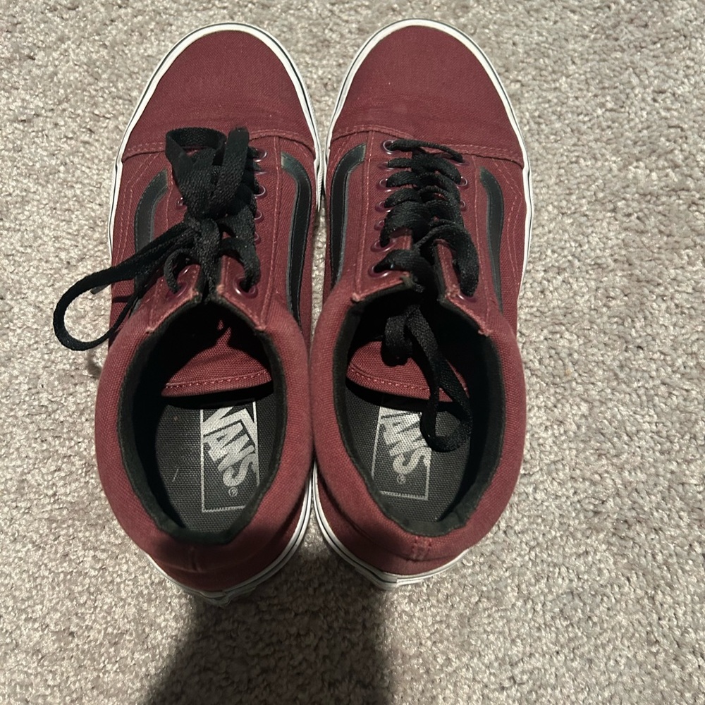 Vans - Picture 3 of 9